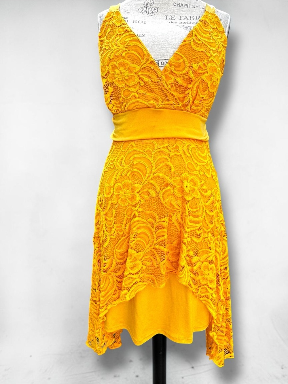 blu:m Marigold Yellow Floral Lace High-Low Halter Dress Wedding Guest - Size M